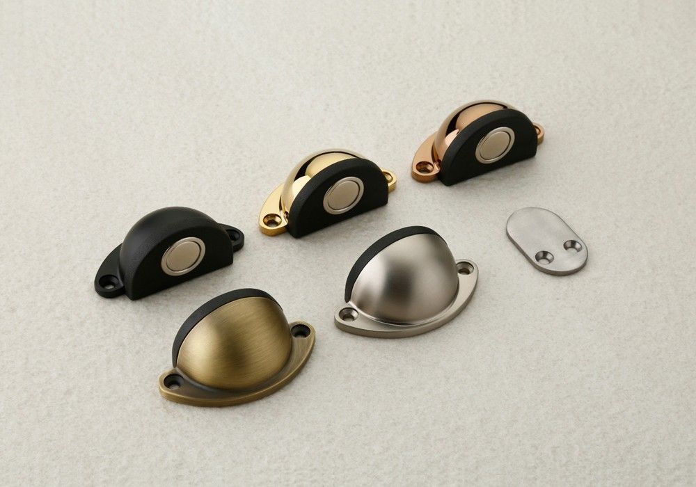 MAGNETIC DOORSTOP